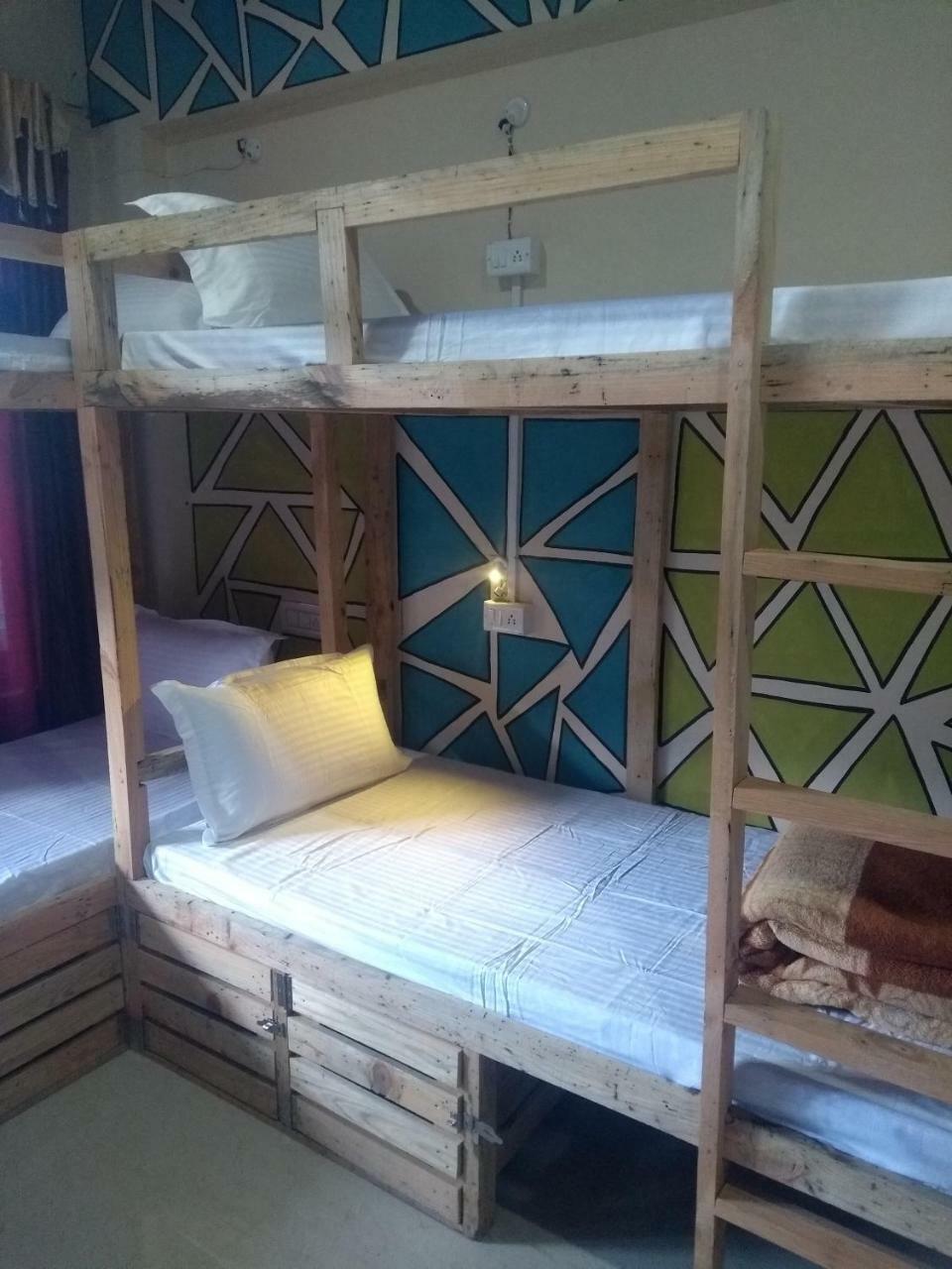 Hostel La Vaca India Mcleodganj McLeod Ganj Zewnętrze zdjęcie