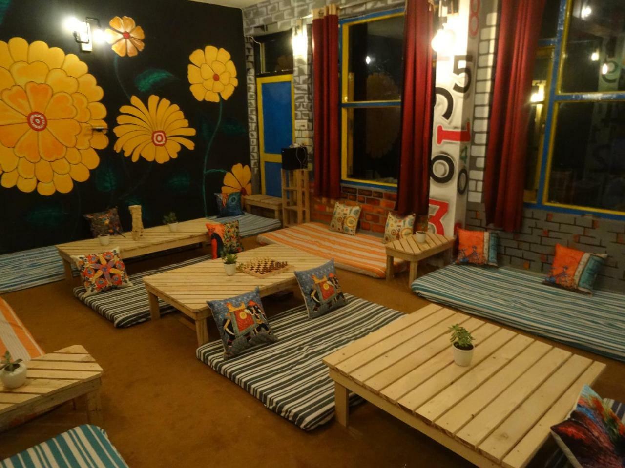 Hostel La Vaca India Mcleodganj McLeod Ganj Zewnętrze zdjęcie