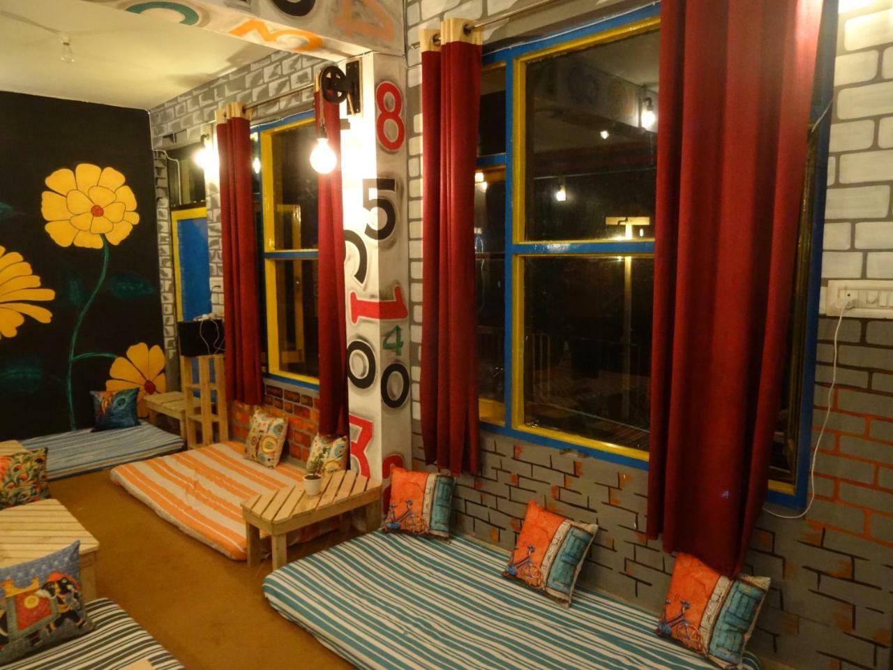 Hostel La Vaca India Mcleodganj McLeod Ganj Zewnętrze zdjęcie