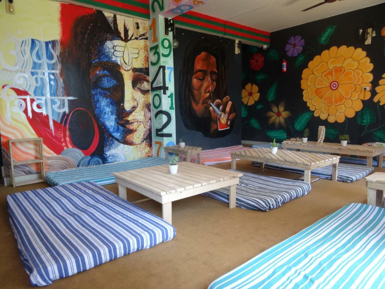 Hostel La Vaca India Mcleodganj McLeod Ganj Zewnętrze zdjęcie